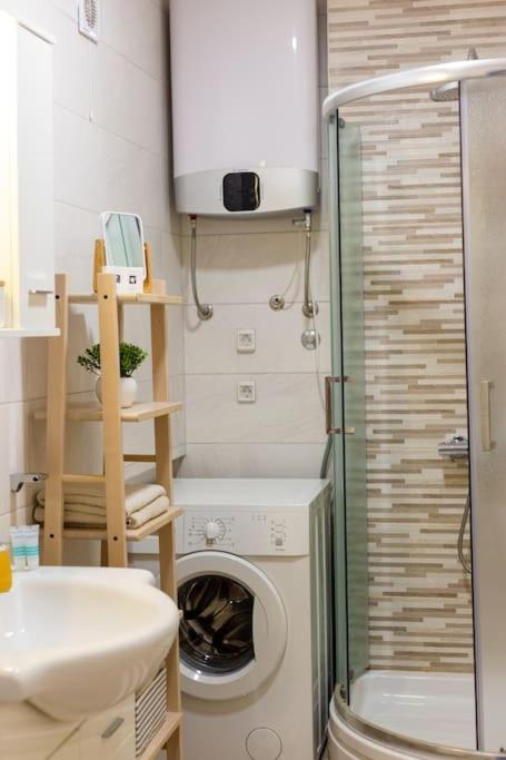 Apartmán Dr. Jo~ 2 Bedroom With Free Parking ~