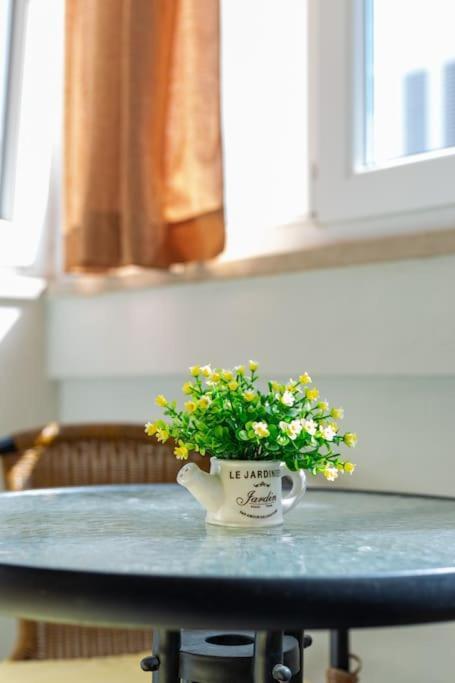 Apartmán Dr. Jo~ 2 Bedroom With Free Parking ~ *