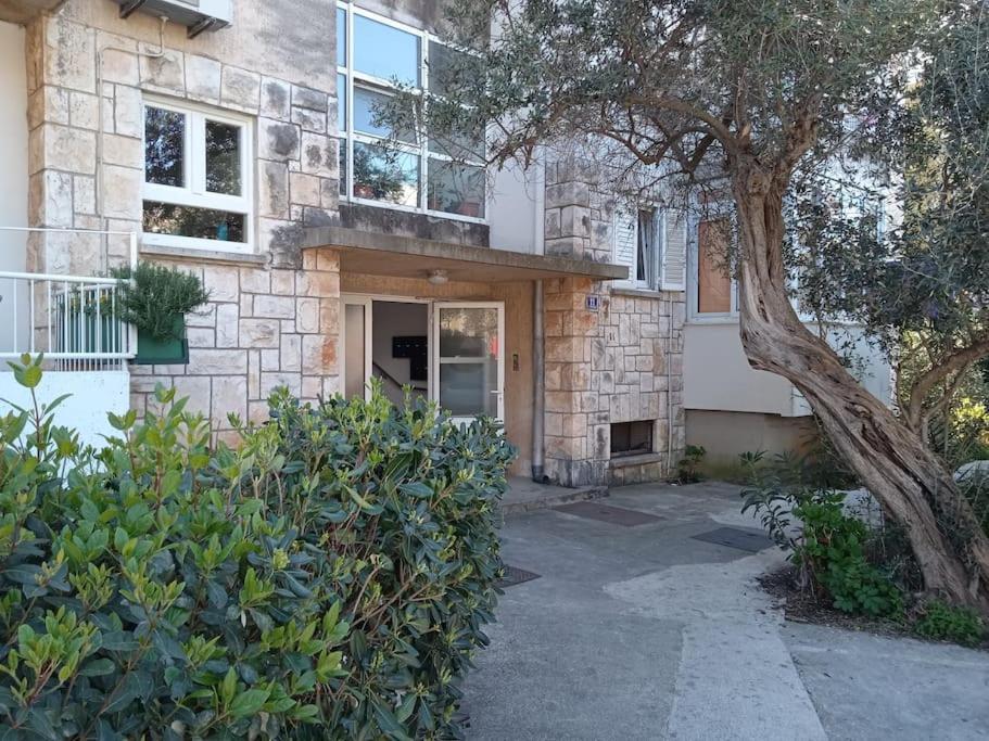 Apartmán Dr. Jo~ 2 Bedroom With Free Parking ~